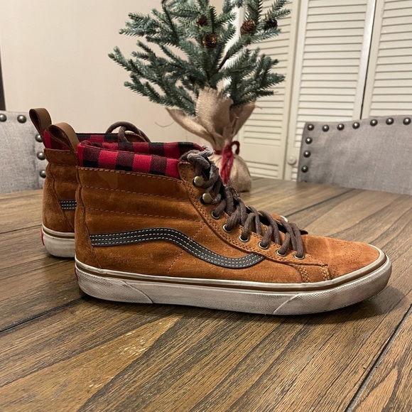 VANS Sk8 Scotchgard Women’s 10.5 Men’s 9 High Top Brown Suede Flannel Lined Shoe - Picture 3 of 9